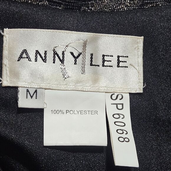 Elegant Black Gold Sleeveless Evening Gown Sheer Back Embroidery Mermaid Silhoue - Picture 12 of 16